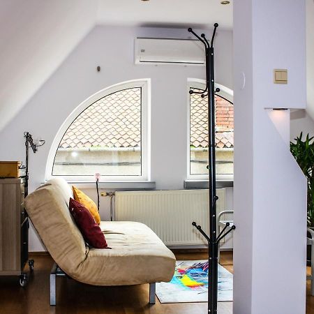 Split Crib - Chill Studio In Historic Brašov Exteriér fotografie