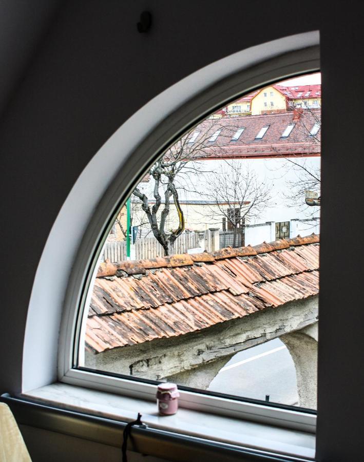 Split Crib - Chill Studio In Historic Brašov Exteriér fotografie